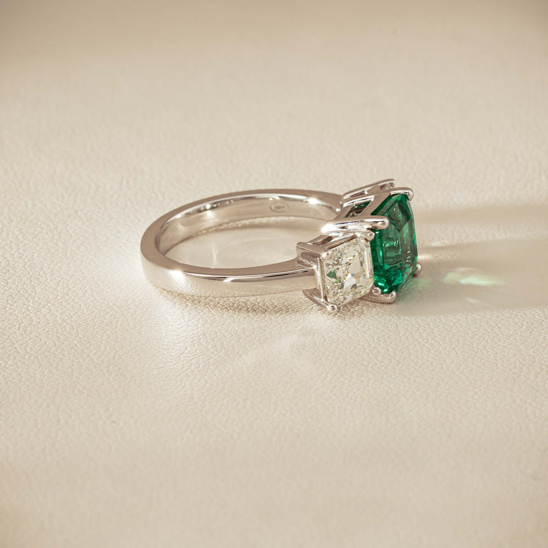 18ct White Gold 2.76ct Emerald & Diamond Odyssey Ring - Ring - Walker & Hall