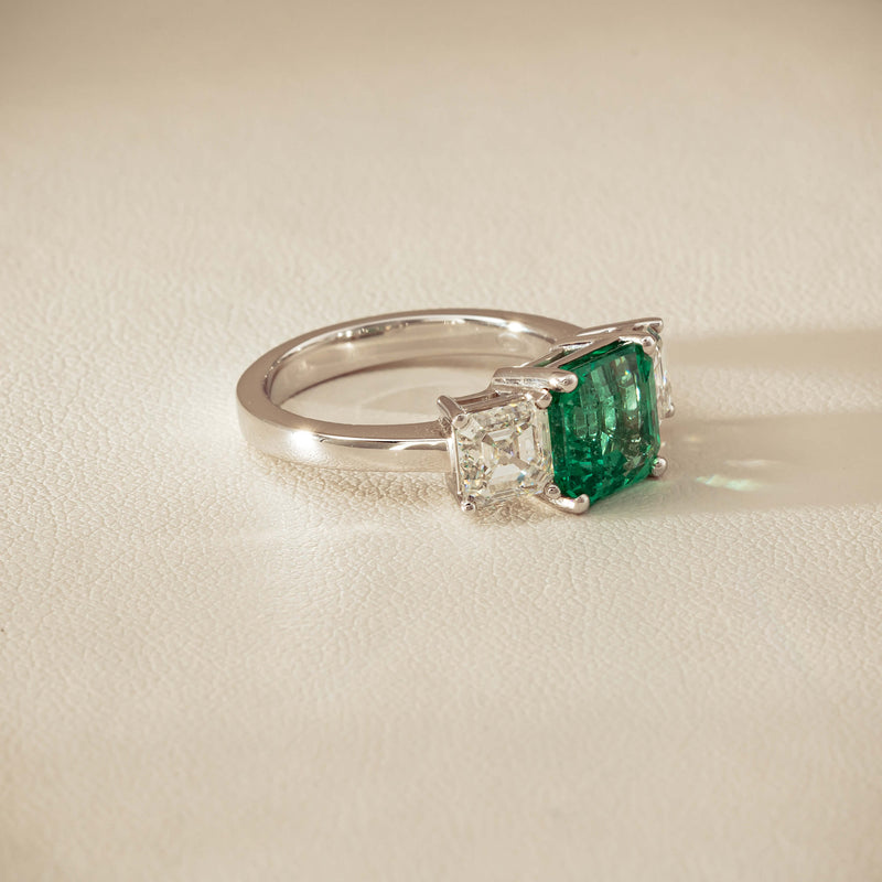 18ct White Gold 2.76ct Emerald & Diamond Odyssey Ring - Ring - Walker & Hall