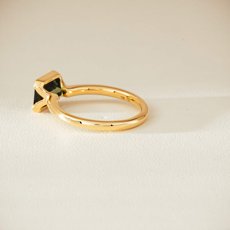 18ct Yellow Gold 1.77ct Green Tourmaline Elle Ring - Ring - Walker & Hall