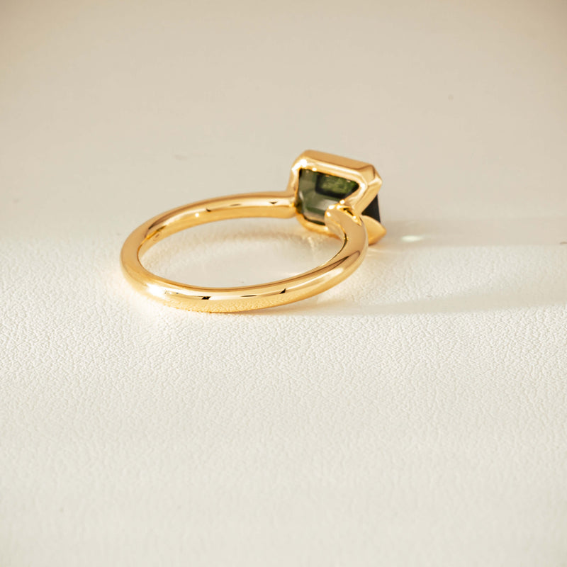 18ct Yellow Gold 1.77ct Green Tourmaline Elle Ring - Ring - Walker & Hall