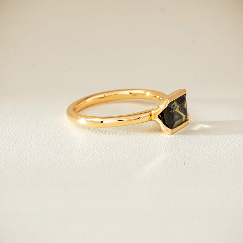 18ct Yellow Gold 1.77ct Green Tourmaline Elle Ring - Ring - Walker & Hall