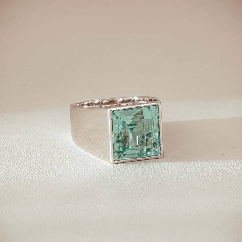 Platinum 9.65ct Aquamarine Flare Ring - Ring - Walker & Hall