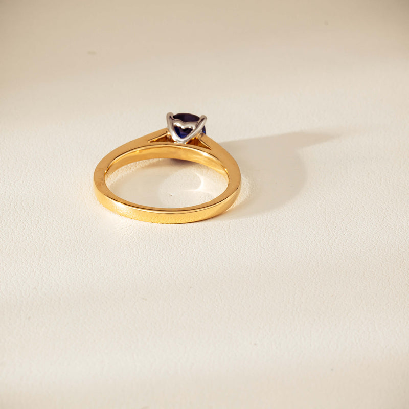 18ct Yellow Gold 1.55ct Sapphire & Diamond Vantage Ring - Ring - Walker & Hall