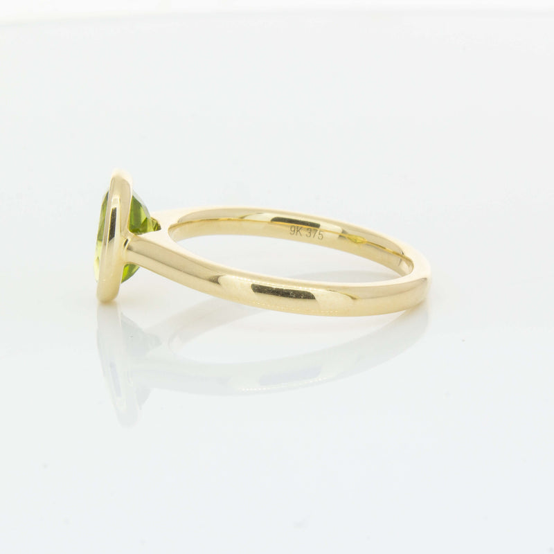 9ct Yellow Gold Peridot Rubover Set Ring - Ring - Walker & Hall