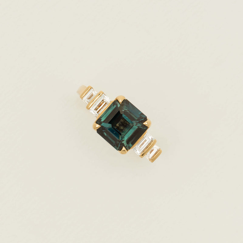 18ct Yellow Gold 3.06ct Teal Sapphire & Diamond Daphne Ring - Ring - Walker & Hall