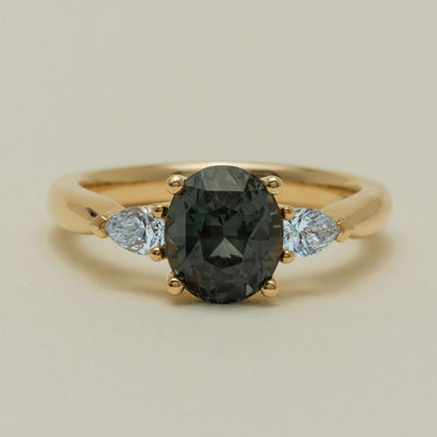 18ct Yellow Gold 2.63ct Green Sapphire & Diamond Ayla Ring - Ring - Walker & Hall