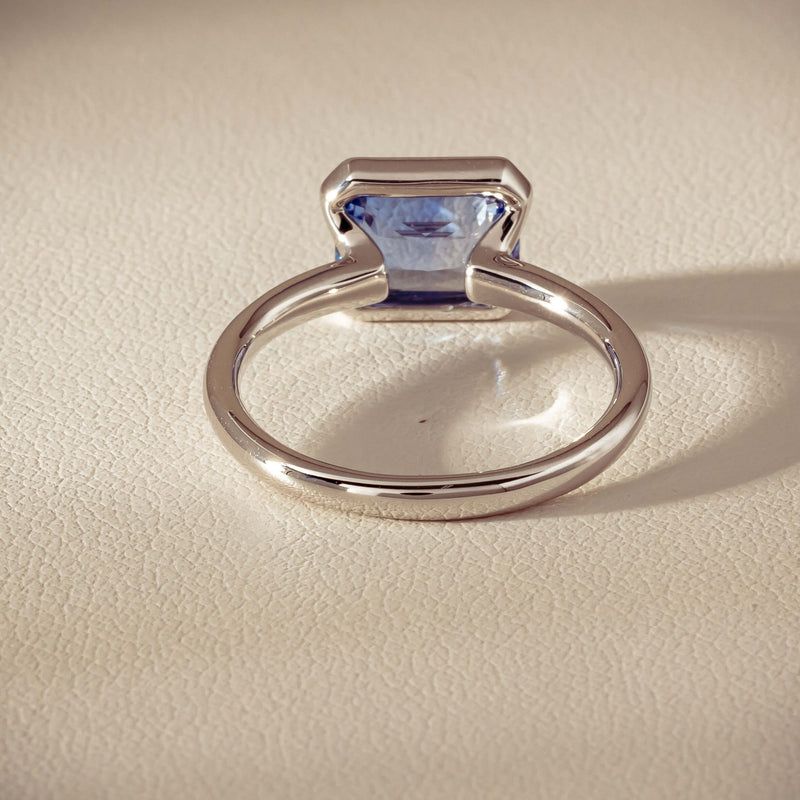 18ct White Gold 2.70ct Light Blue Sapphire Elle Ring - Ring - Walker & Hall