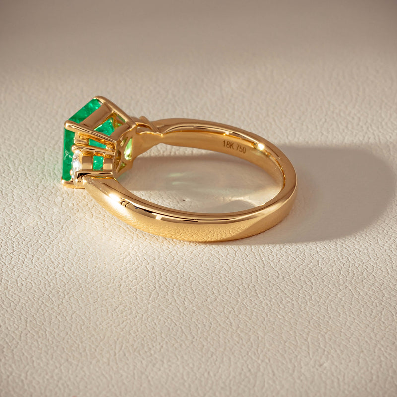 18ct Yellow Gold 1.83ct Emerald & Diamond Ayla Ring - Ring - Walker & Hall