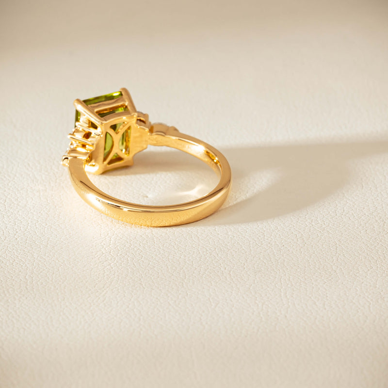 18ct Yellow Gold 2.89ct Peridot & Diamond Oriana Ring - Ring - Walker & Hall