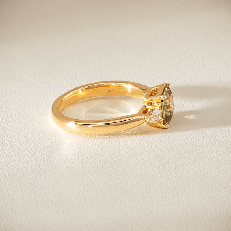 18ct Yellow Gold 1.56ct Green Sapphire & Diamond Ayla Ring - Ring - Walker & Hall