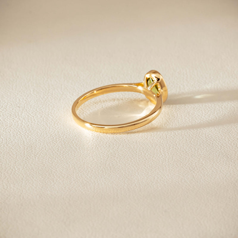 9ct Yellow Gold Peridot Iris Ring - Ring - Walker & Hall