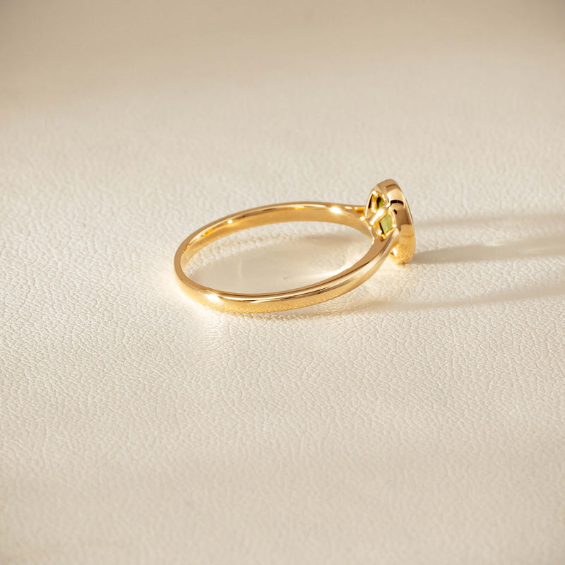 9ct Yellow Gold Peridot Iris Ring - Ring - Walker & Hall