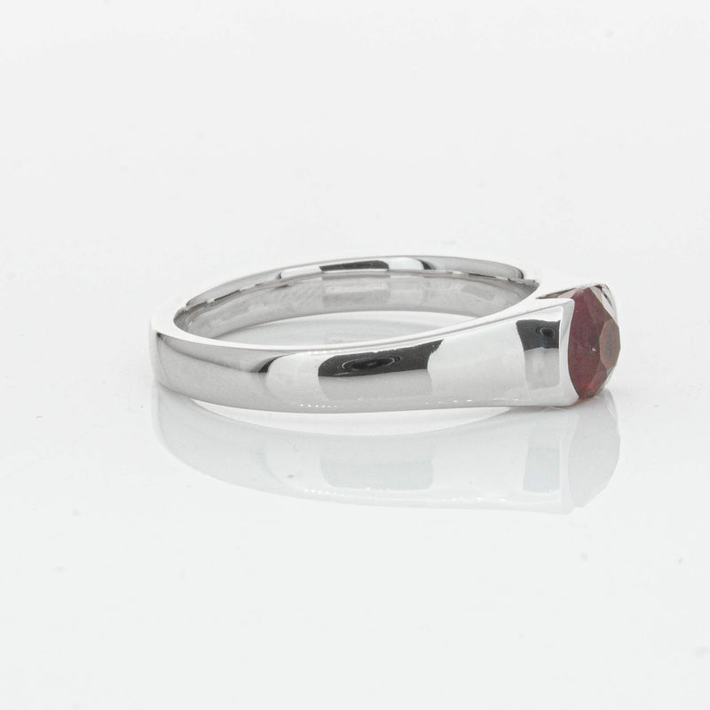 Deja Vu Platinum 1.01ct Ruby Solitaire Ring - Ring - Walker & Hall