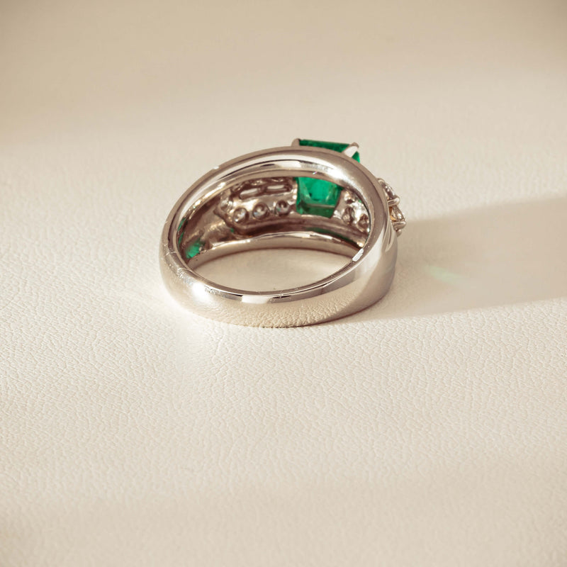 Deja Vu Platinum 1.43ct Emerald & Diamond Cluster Ring - Ring - Walker & Hall