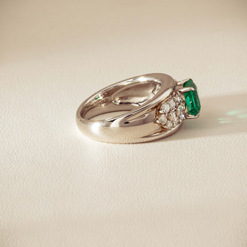 Deja Vu Platinum 1.43ct Emerald & Diamond Cluster Ring - Ring - Walker & Hall