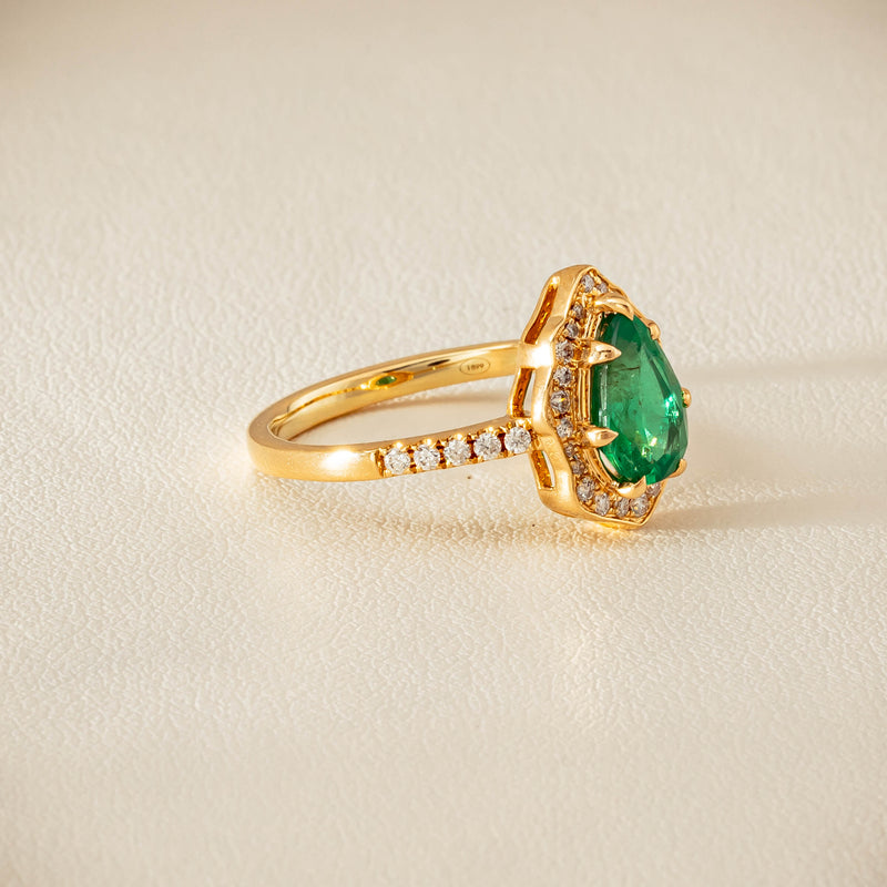 Deja Vu 18ct Yellow Gold 1.22ct Emerald & Diamond Ring - Ring - Walker & Hall