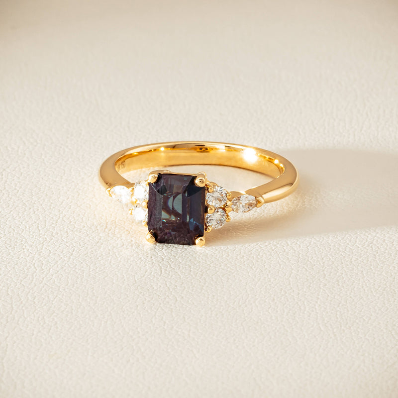 18ct Yellow Gold 1.52ct Teal Sapphire & Diamond Oriana Ring - Ring - Walker & Hall