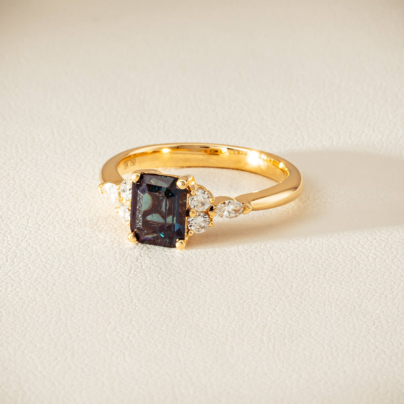 18ct Yellow Gold 1.52ct Teal Sapphire & Diamond Oriana Ring - Ring - Walker & Hall