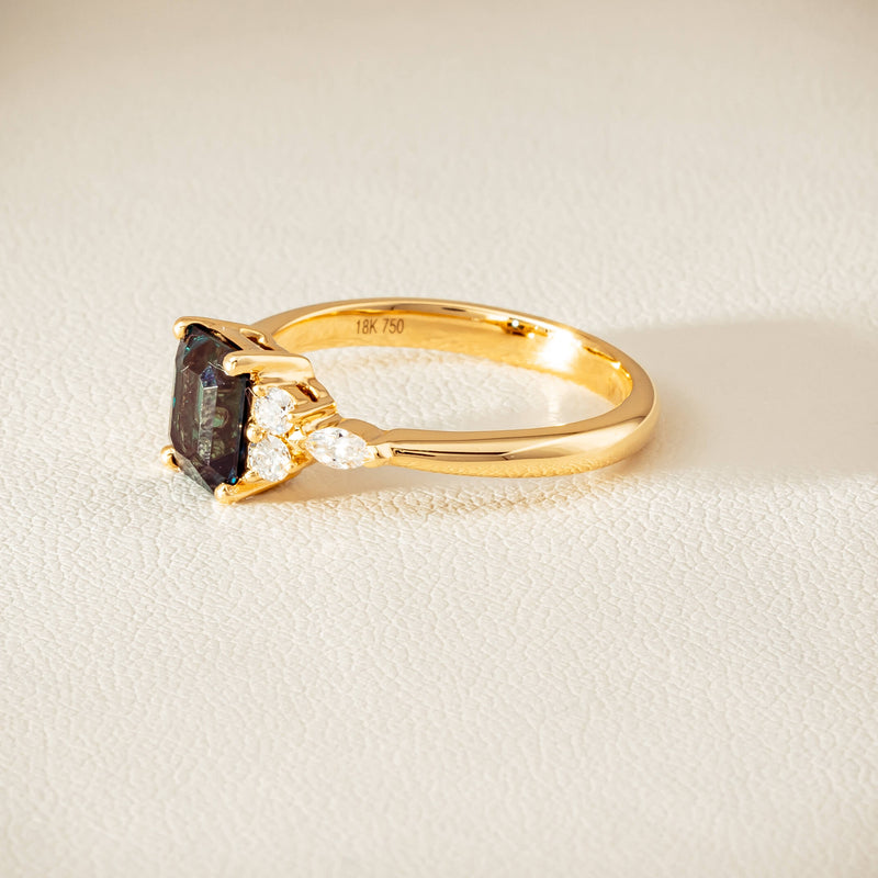 18ct Yellow Gold 1.52ct Teal Sapphire & Diamond Oriana Ring - Ring - Walker & Hall