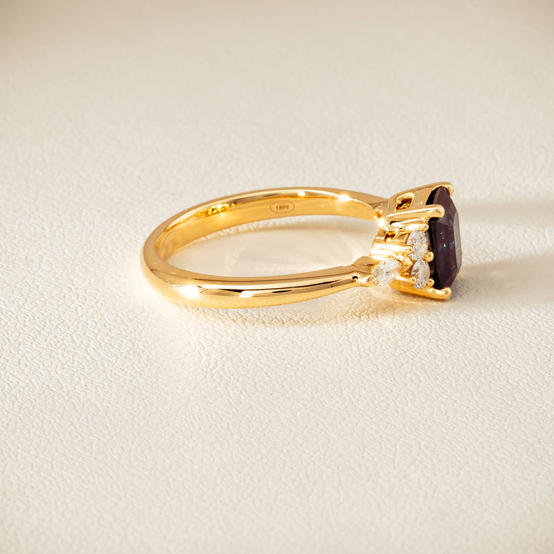 18ct Yellow Gold 1.52ct Teal Sapphire & Diamond Oriana Ring - Ring - Walker & Hall