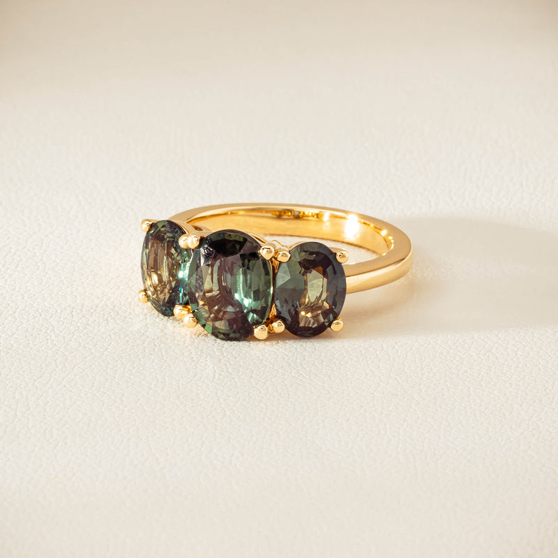 18ct Yellow Gold 4.47ct Green Sapphire Odyssey Ring - Ring - Walker & Hall