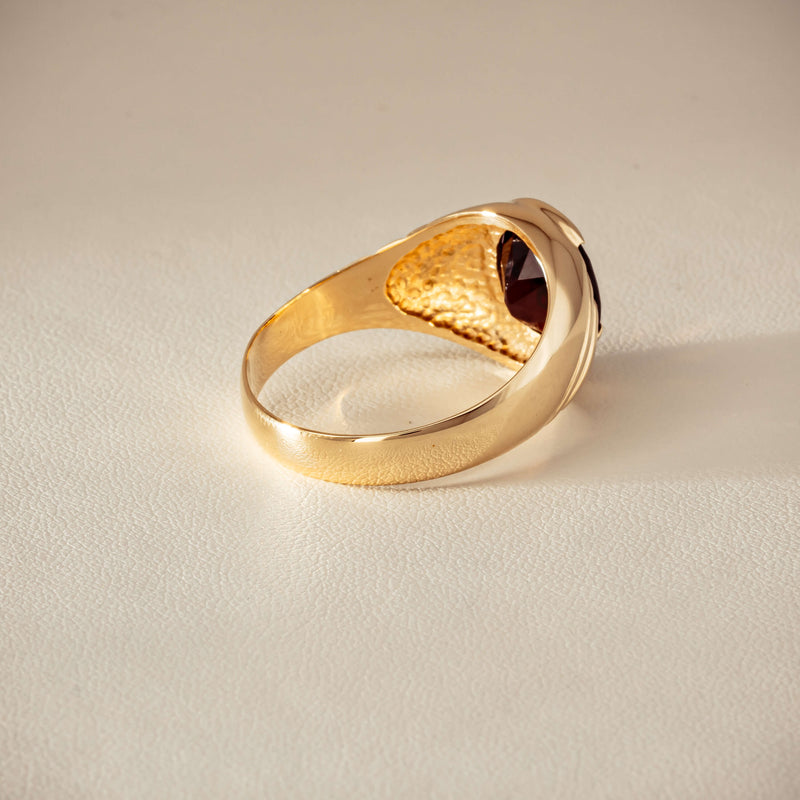 Deja Vu 9ct Yellow Gold 5.00ct Oval Garnet Mens Ring - Ring - Walker & Hall