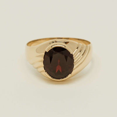 Deja Vu 9ct Yellow Gold 5.00ct Oval Garnet Mens Ring - Ring - Walker & Hall
