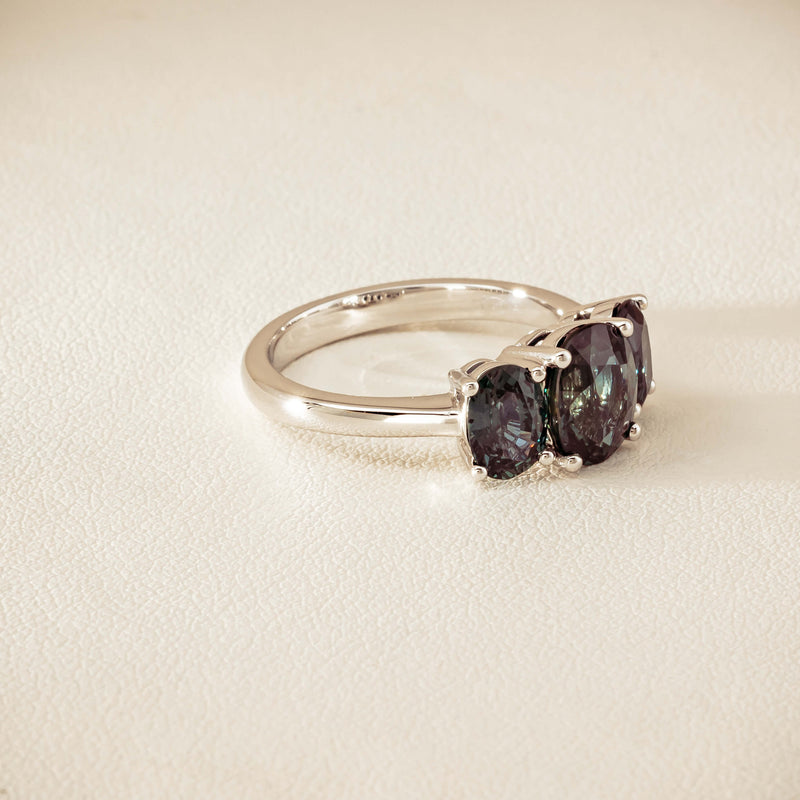 18ct White Gold 4.31ct Green Sapphire Odyssey Ring - Ring - Walker & Hall