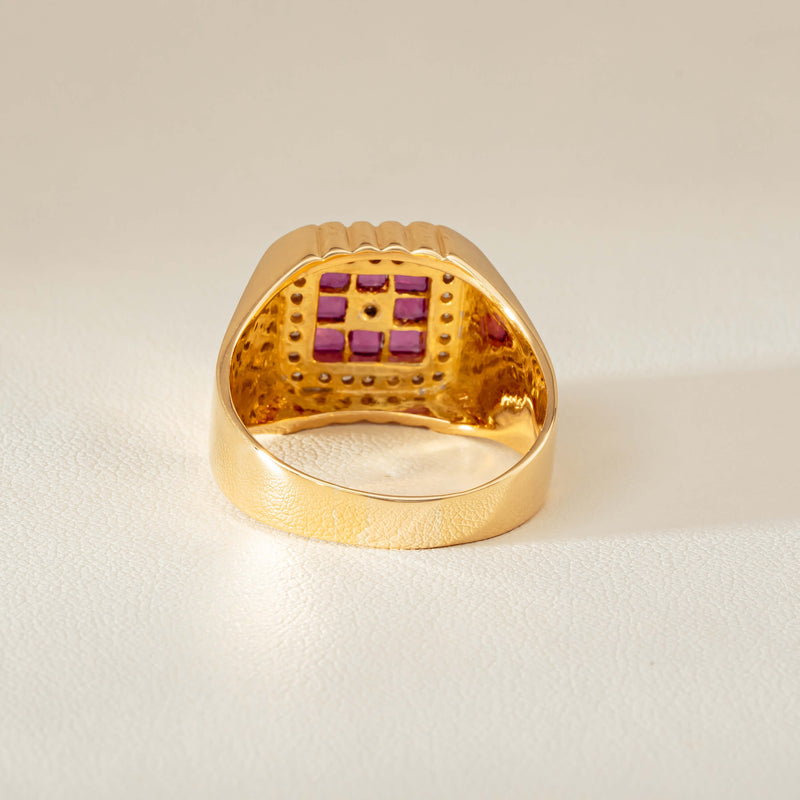 Deja Vu 18ct Yellow Gold Pink Sapphire Diamond Signet Ring - Ring - Walker & Hall