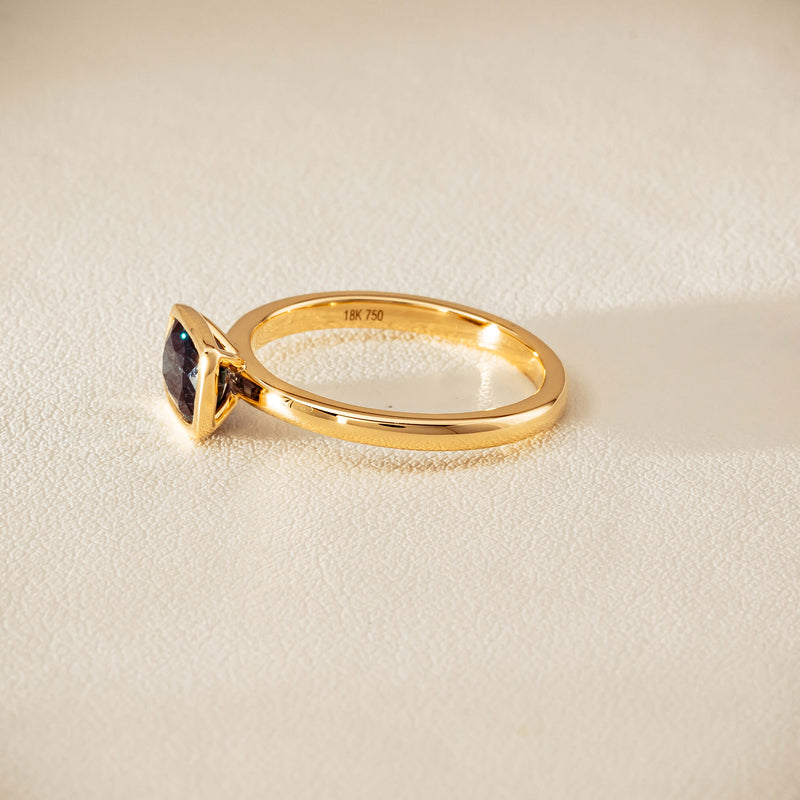 18ct Yellow Gold 1.23ct Teal Sapphire Rubover Set Ring - Ring - Walker & Hall