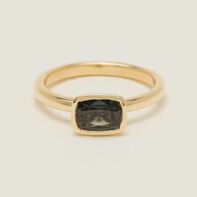 18ct Yellow Gold 1.23ct Teal Sapphire Rubover Set Ring - Ring - Walker & Hall