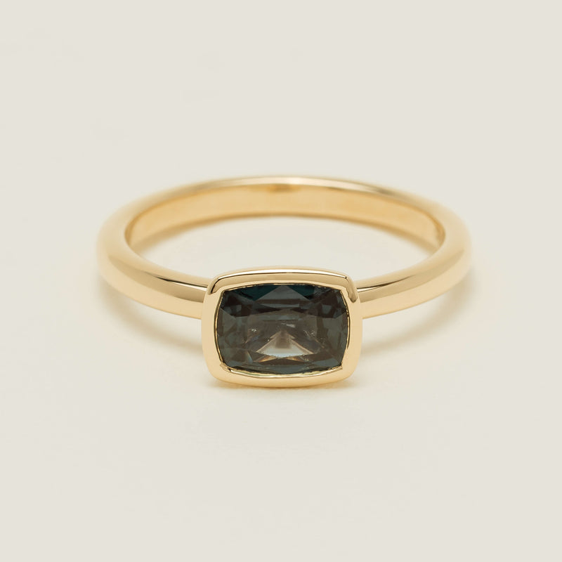 18ct Yellow Gold 1.23ct Teal Sapphire Rubover Set Ring - Ring - Walker & Hall
