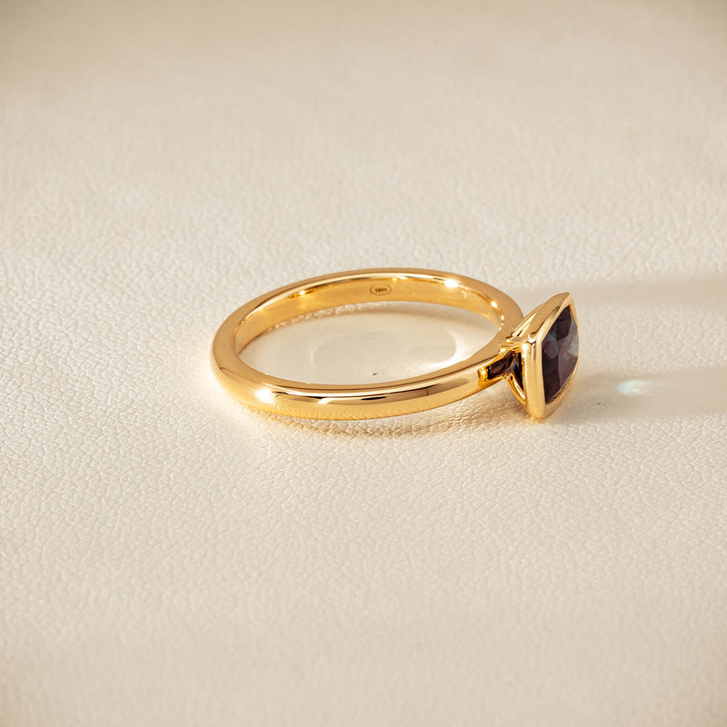 18ct Yellow Gold 1.23ct Teal Sapphire Rubover Set Ring - Ring - Walker & Hall