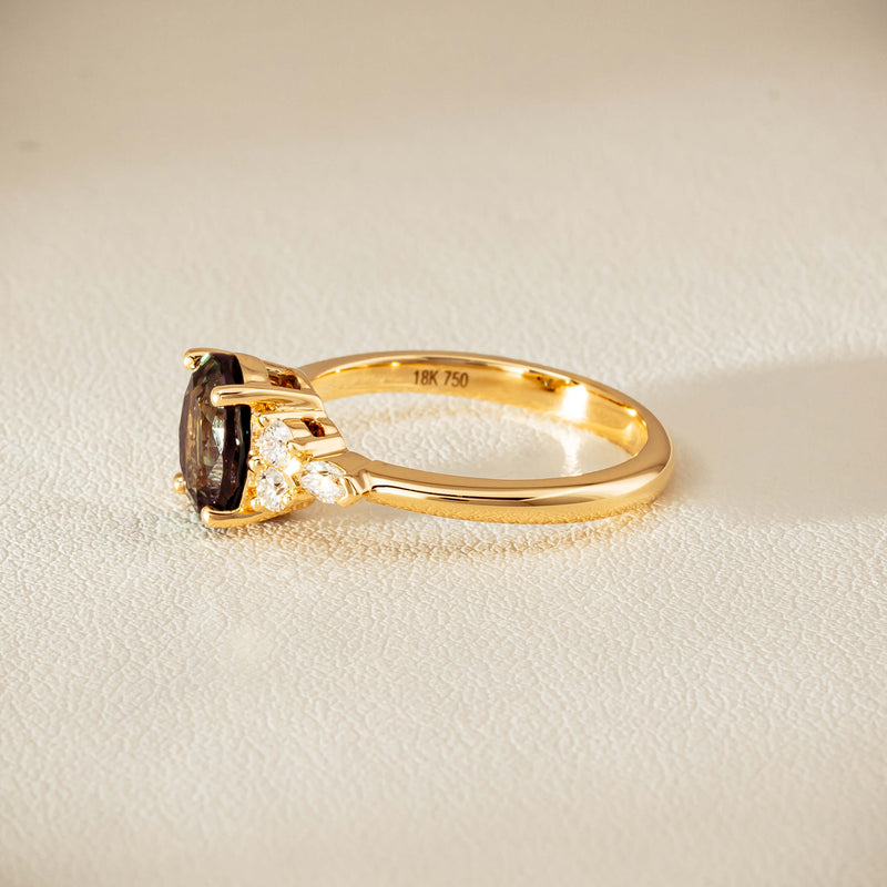 18ct Yellow Gold 2.20ct Green Sapphire & Diamond Oriana Ring