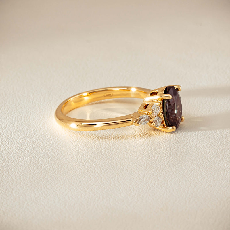 18ct Yellow Gold 2.20ct Green Sapphire & Diamond Oriana Ring