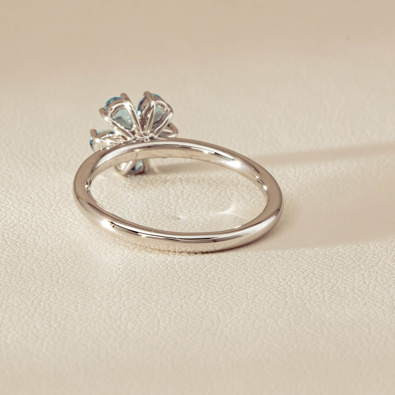 18ct White Gold Aquamarine & Diamond Forget-Me-Not Ring - Ring - Walker & Hall