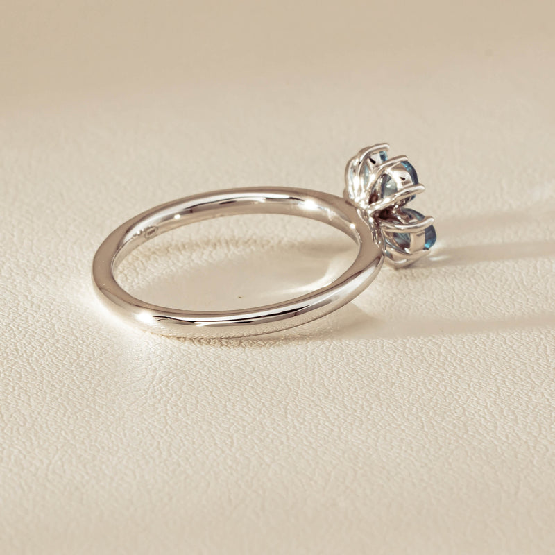 18ct White Gold Aquamarine & Diamond Forget-Me-Not Ring - Ring - Walker & Hall