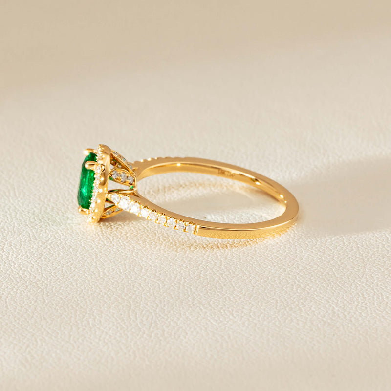 18ct Yellow Gold .72ct Emerald & Diamond Mini Sierra Ring - Ring - Walker & Hall