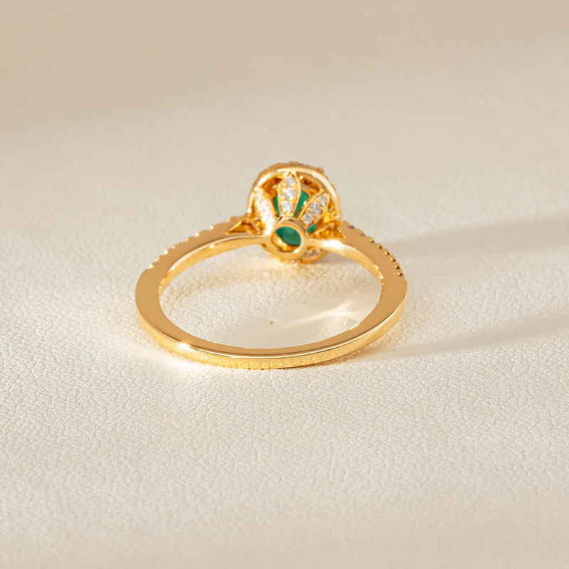 18ct Yellow Gold .72ct Emerald & Diamond Mini Sierra Ring - Ring - Walker & Hall