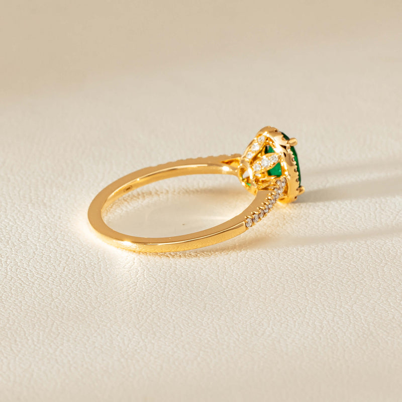 18ct Yellow Gold .72ct Emerald & Diamond Mini Sierra Ring - Ring - Walker & Hall