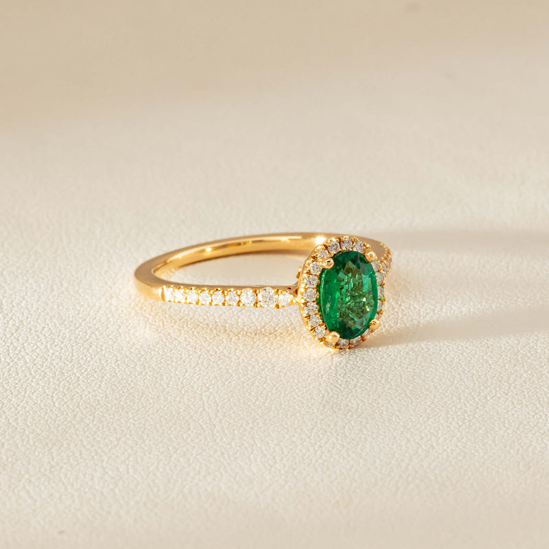 18ct Yellow Gold .72ct Emerald & Diamond Mini Sierra Ring - Ring - Walker & Hall