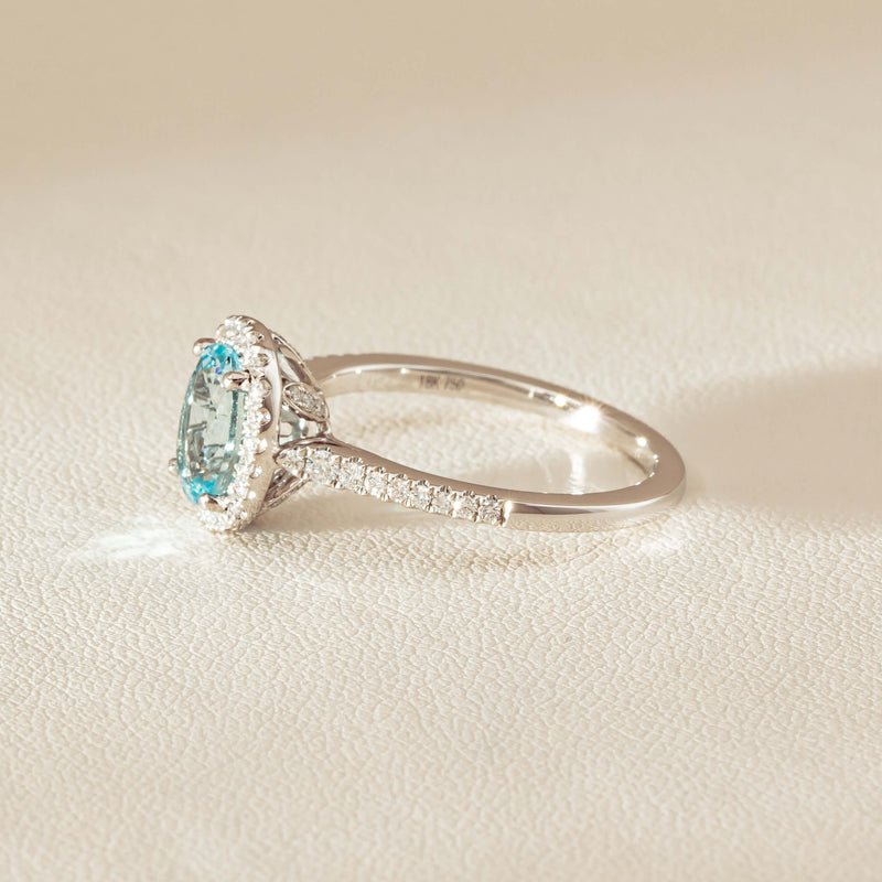 18ct White Gold 1.15ct Aquamarine & Diamond Sierra Ring - Ring - Walker & Hall