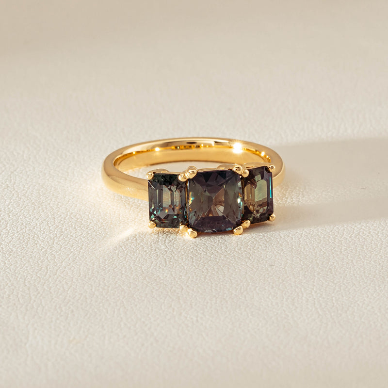 18ct Yellow Gold 3.69ct Green Sapphire Odyssey Ring - Ring - Walker & Hall