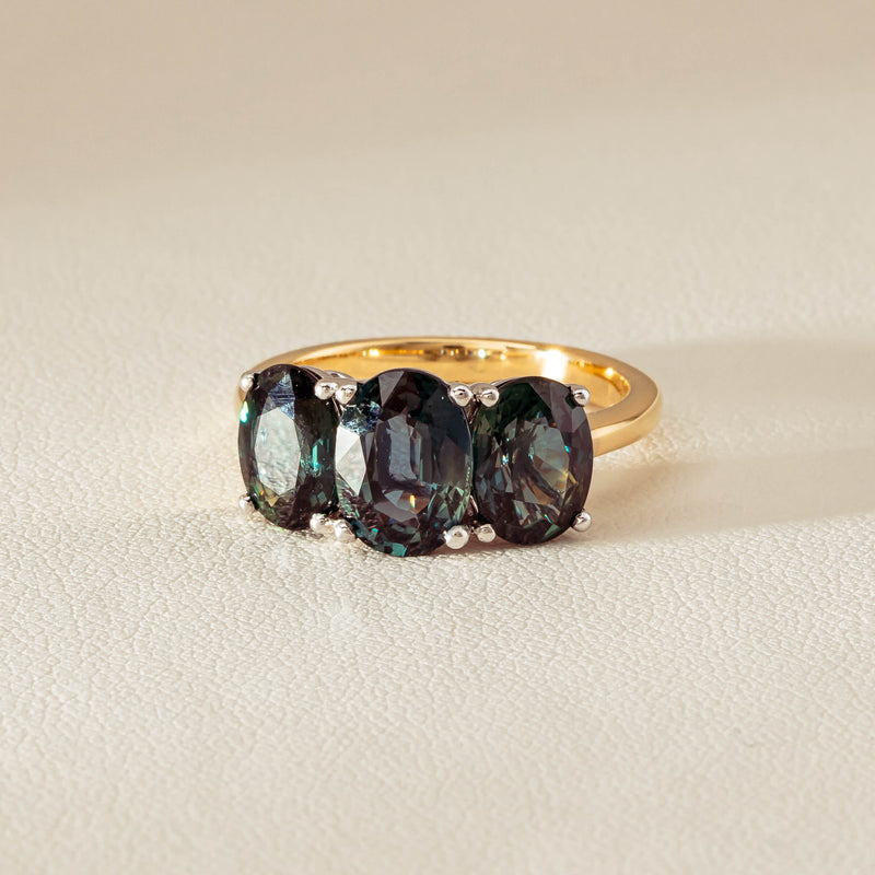 18ct Yellow Gold 5.58ct Green Sapphire Odyssey Ring - Ring - Walker & Hall