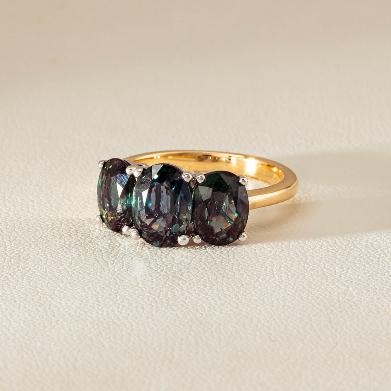 18ct Yellow Gold 5.58ct Green Sapphire Odyssey Ring - Ring - Walker & Hall
