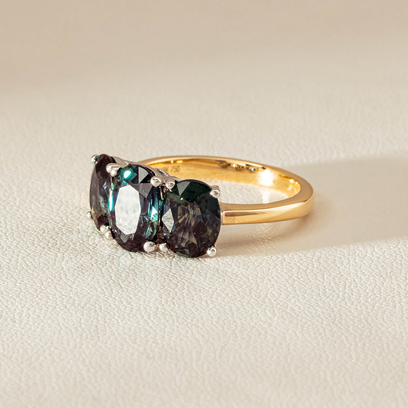 18ct Yellow Gold 5.58ct Green Sapphire Odyssey Ring - Ring - Walker & Hall