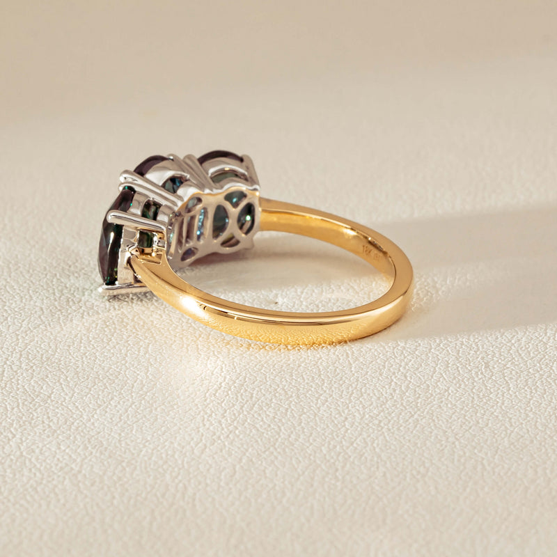 18ct Yellow Gold 5.58ct Green Sapphire Odyssey Ring - Ring - Walker & Hall