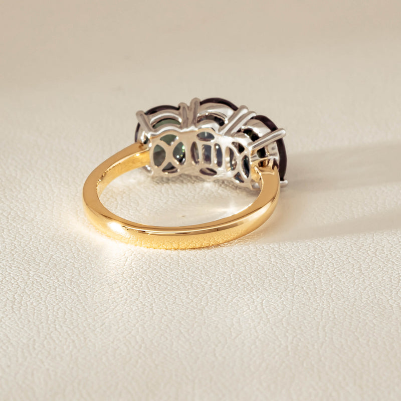 18ct Yellow Gold 5.58ct Green Sapphire Odyssey Ring - Ring - Walker & Hall
