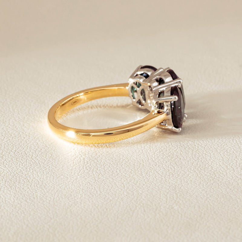 18ct Yellow Gold 5.58ct Green Sapphire Odyssey Ring - Ring - Walker & Hall
