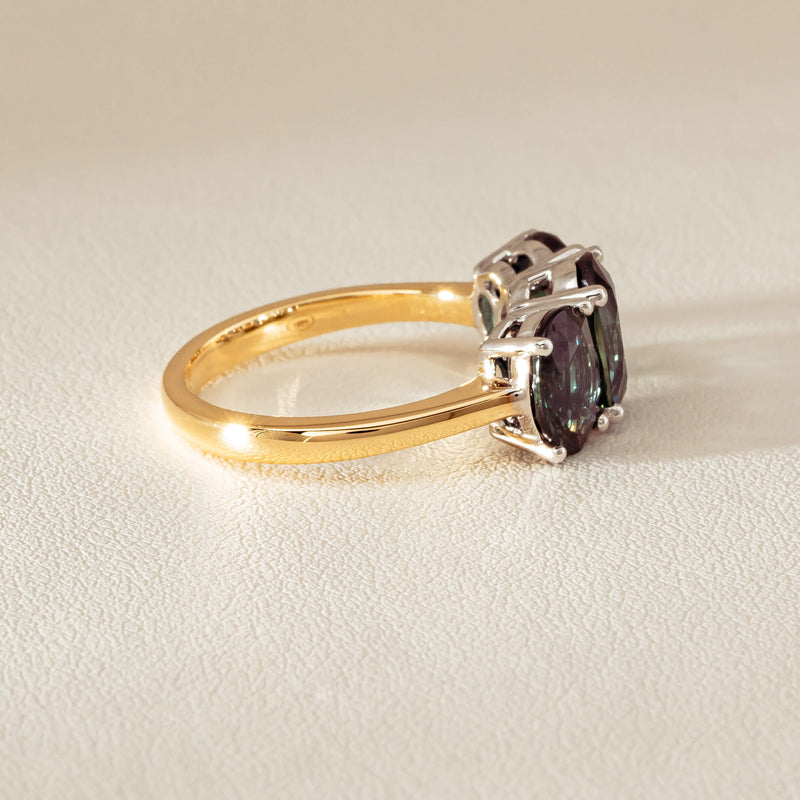 18ct Yellow Gold 5.58ct Green Sapphire Odyssey Ring - Ring - Walker & Hall
